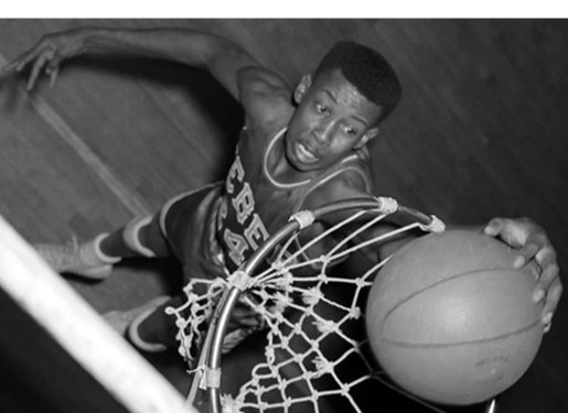 Basketball is king at house that Larry H. Miller built - Deseret News